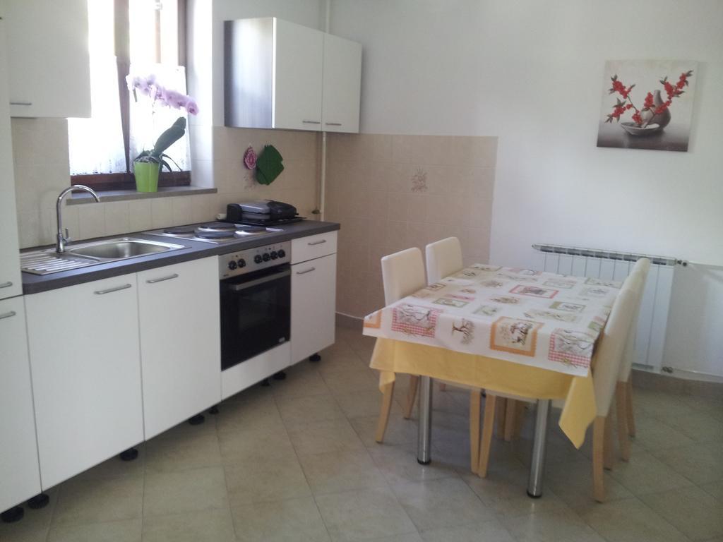 Apartments Krt Mirko Izola Chambre photo